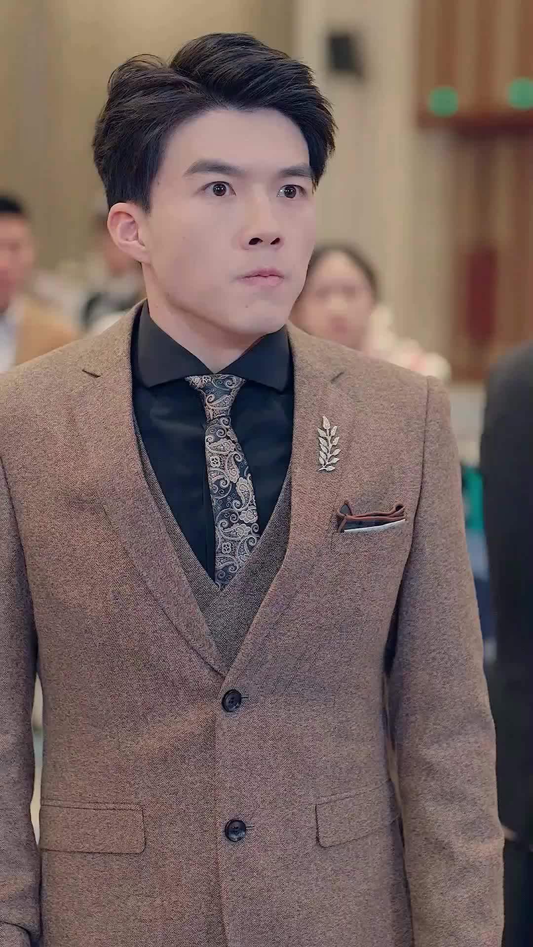 (Dubbed) CEO Nữ Vương tập 11