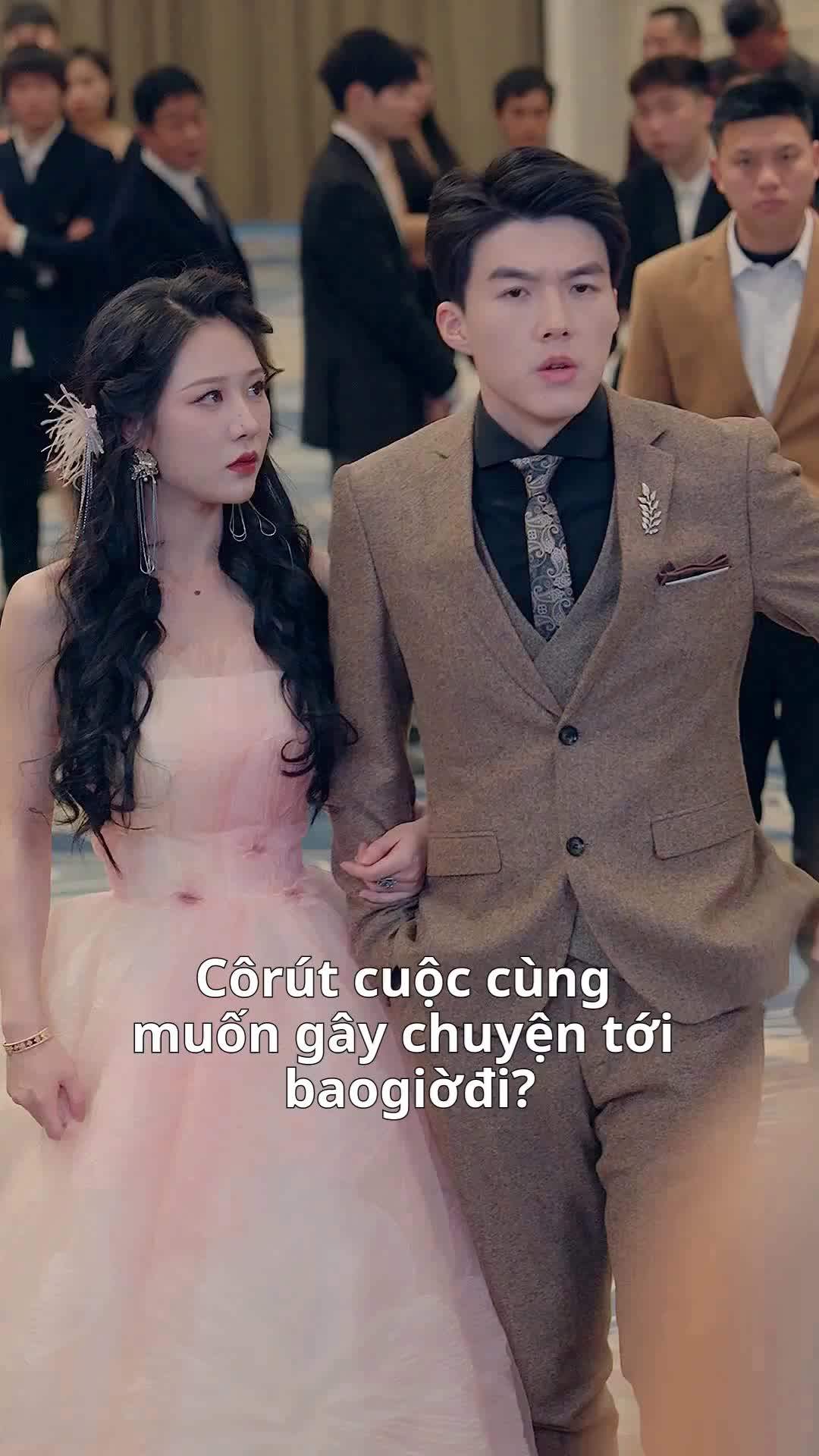 Watch (Dubbed) CEO Nữ Vương Tập 10