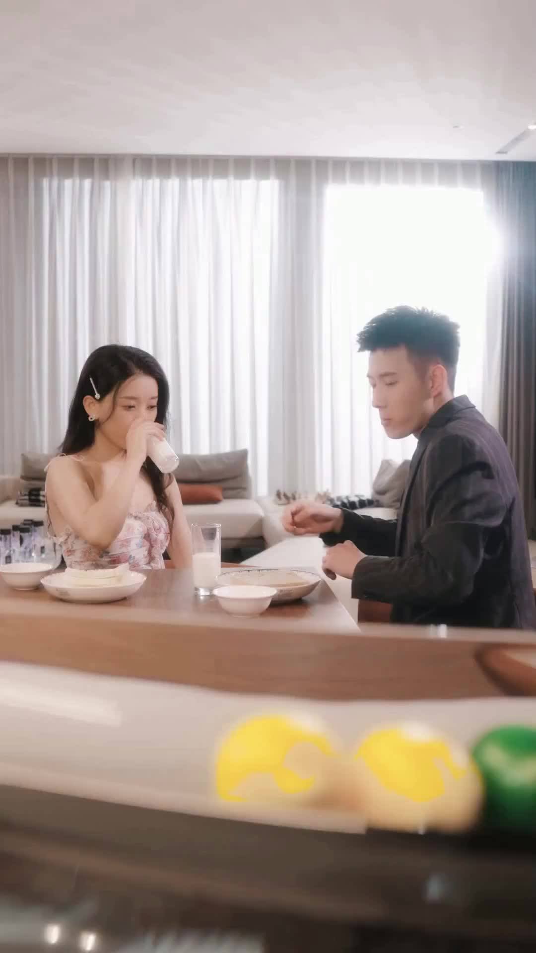 (Dubbed) Nhẫn Cưới Giả, Trái Tim Thật tập 65