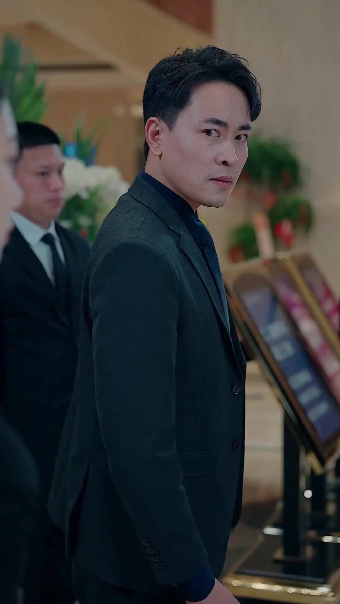 (Dubbed) CEO Nữ Vương tập 32